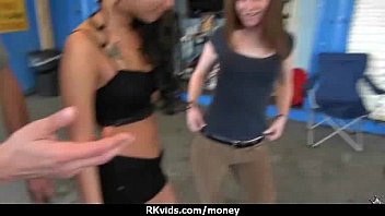 son sex forces mom real for Step sister hump