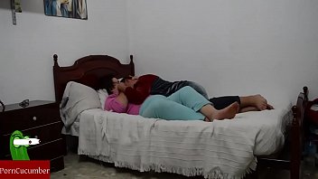 colombia lesbiana madre Mutter wird vom sohn vergewaltigt