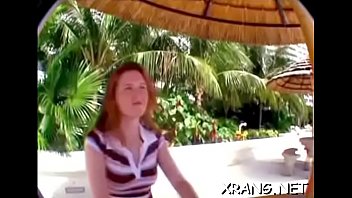 15sal xxx videos Arab when mom is outside at work