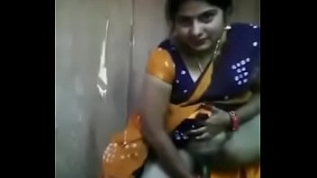 chor indian do Ass worship facesitting in toilet2
