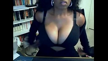 webcam sexiest boobs Matando frango fatazias